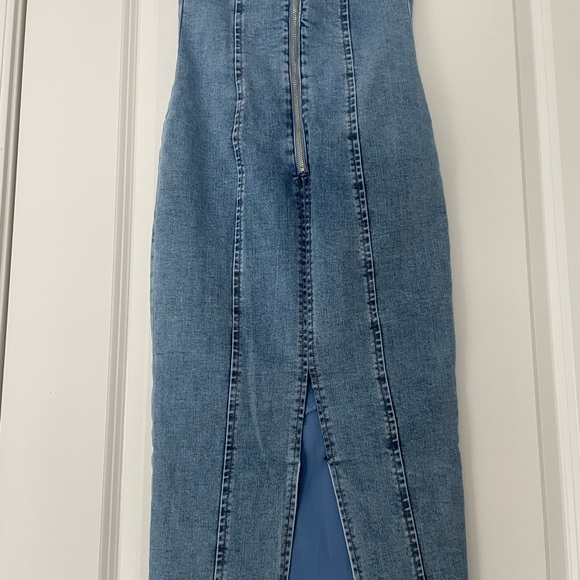 NWOT Denim Midi Dress - Picture 8 of 9